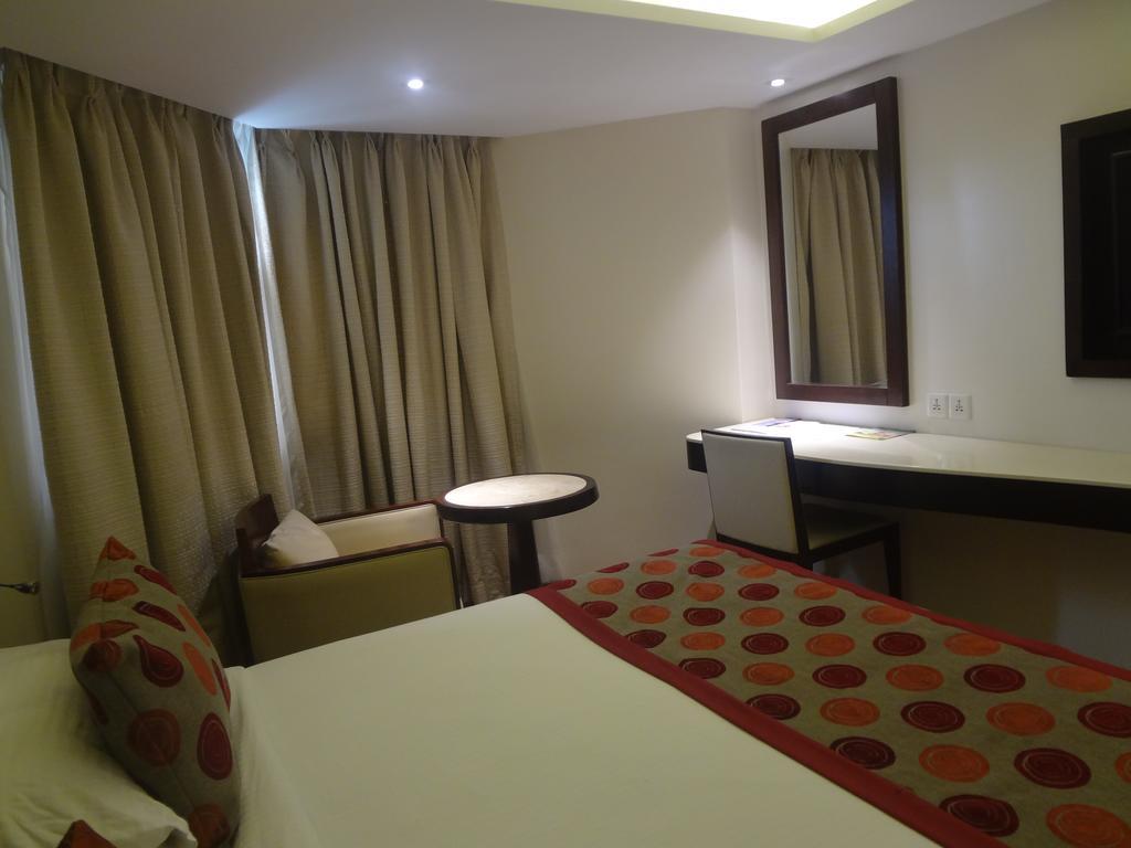 Ramee Guestline Hotel Juhu Bombaj Exteriér fotografie