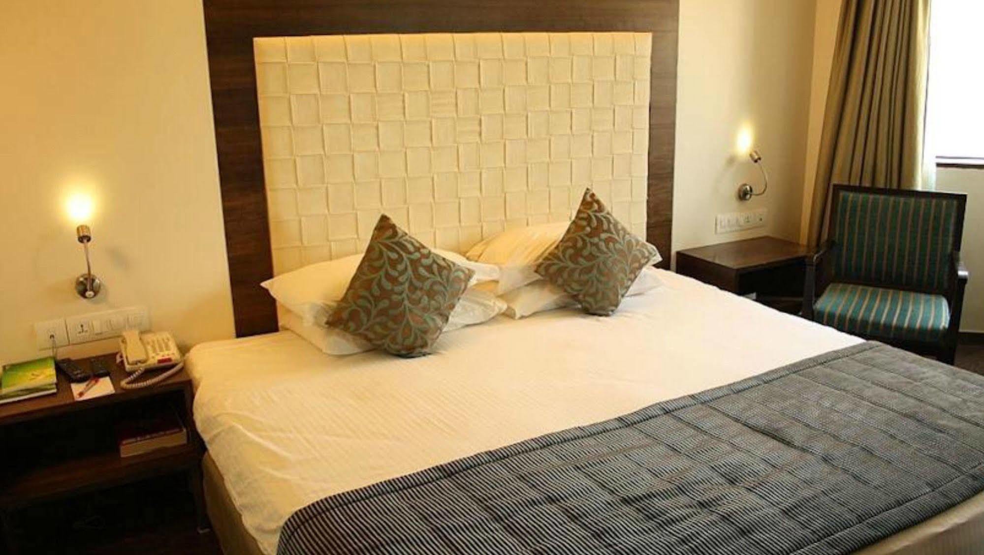 Ramee Guestline Hotel Juhu Bombaj Pokoj fotografie